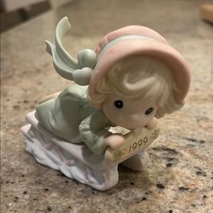 Precious Moments 1999 Annual Edition ‘Slide Into the Next Millennium with Joy’